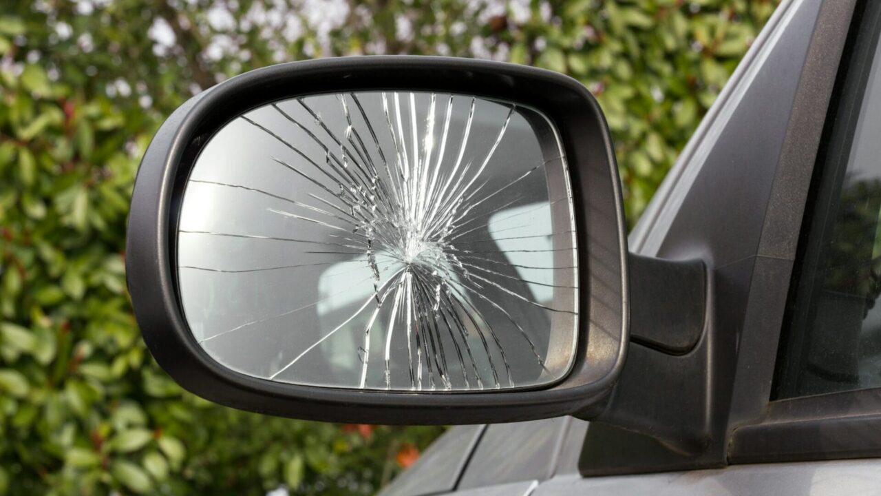 damaged-rearview-mirror